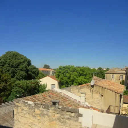 Les Toits D'uzes شقة *