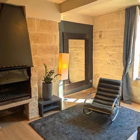 Les Toits D'uzes Uzès