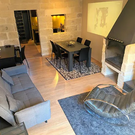 Les Toits D'uzes * Uzès